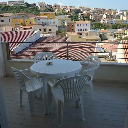 5 - Via Carlo Alberto N 26 - Immobileuro Srl Castelsardo
