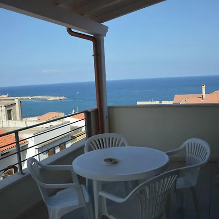 5 - Via Carlo Alberto N 26 - Immobileuro Srl Castelsardo