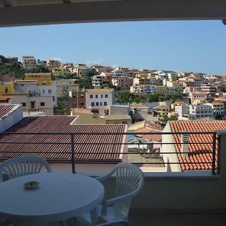 Holiday home 5 - Via Carlo Alberto N 26 - Immobileuro Srl *